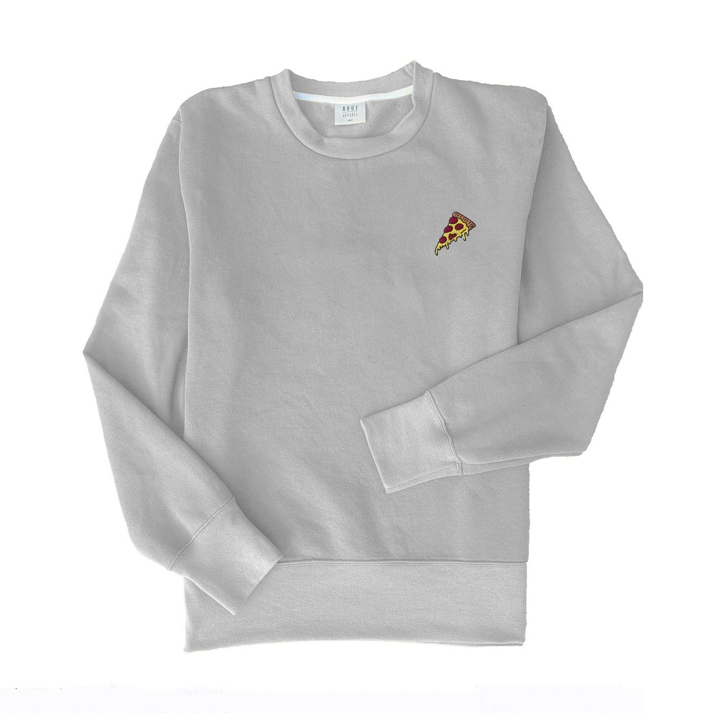 Oxford grey sweatshirt with embroidered pizza slice. Oversize sweatshirt designed in Spain. Organic cotton. Unisex hoodless sweatshirt. Sudadera gris claro con pizza bordada. Sudadera oversize diseñada en España. Algodón orgánico. Sudadera unisex sin capucha.