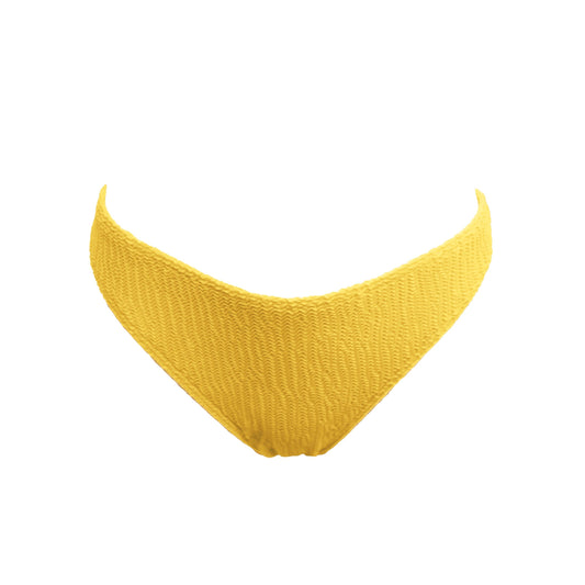 Mid-waist yellow bikini bottom. Textured finish. Really comfortable for the pool or the beach. This bikini will never upset you, it will always be one of your favorites. Braguita amarilla de corte mid-waist. Súper cómoda para la piscina o la playa. Este bikini siempre será de tus favoritos.